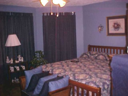 master bedroom before: blue walls