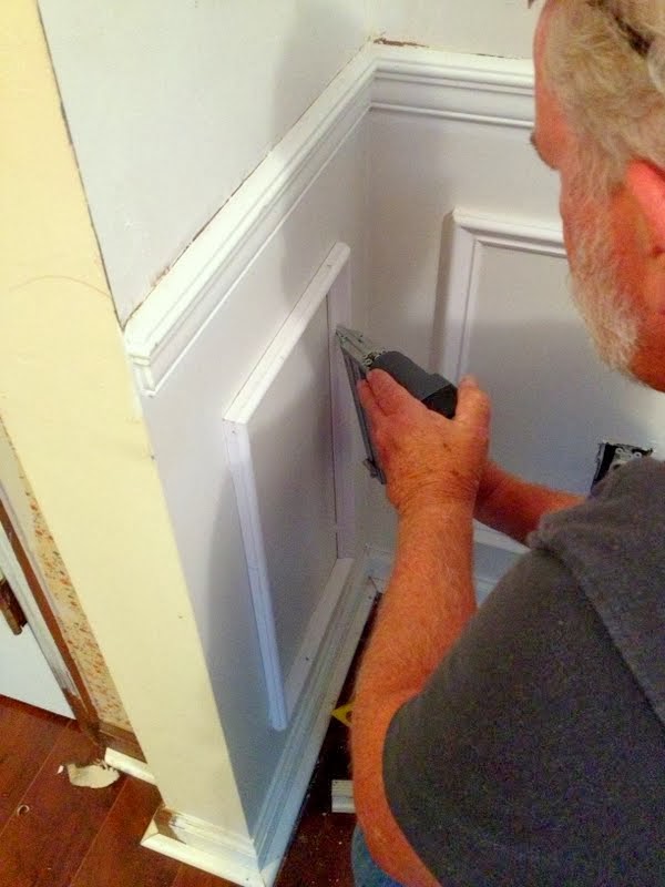 How to: Install Picture Frame Molding - Curbly