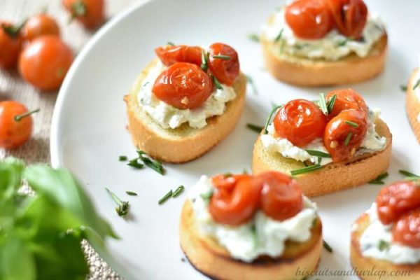 Herbed Goat Cheese Crostini • Ugly Duckling House