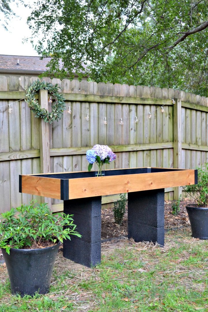 How to Make an Outdoor Drink Station