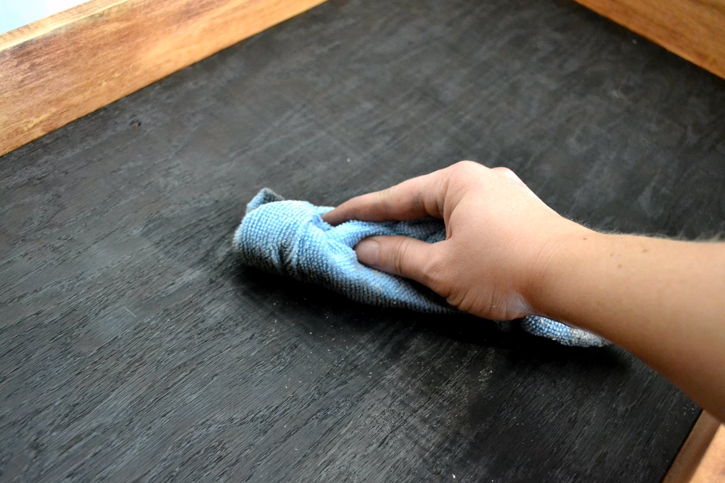 wipe down all parts with tack cloth