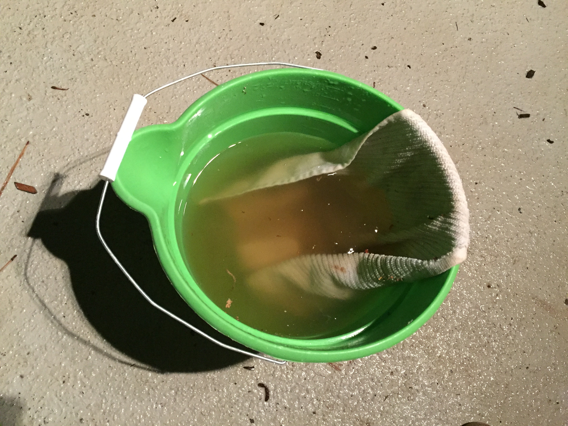filled bucket with water
