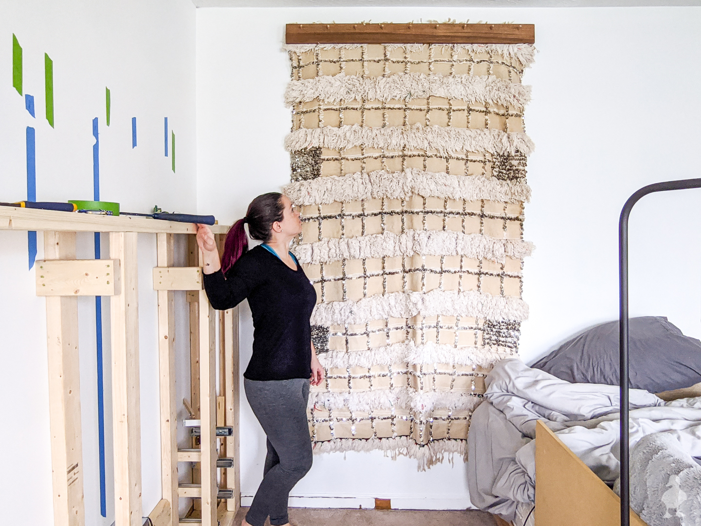 DIY Modern Quilt, Blanket, & Textile Hanger • Ugly Duckling House