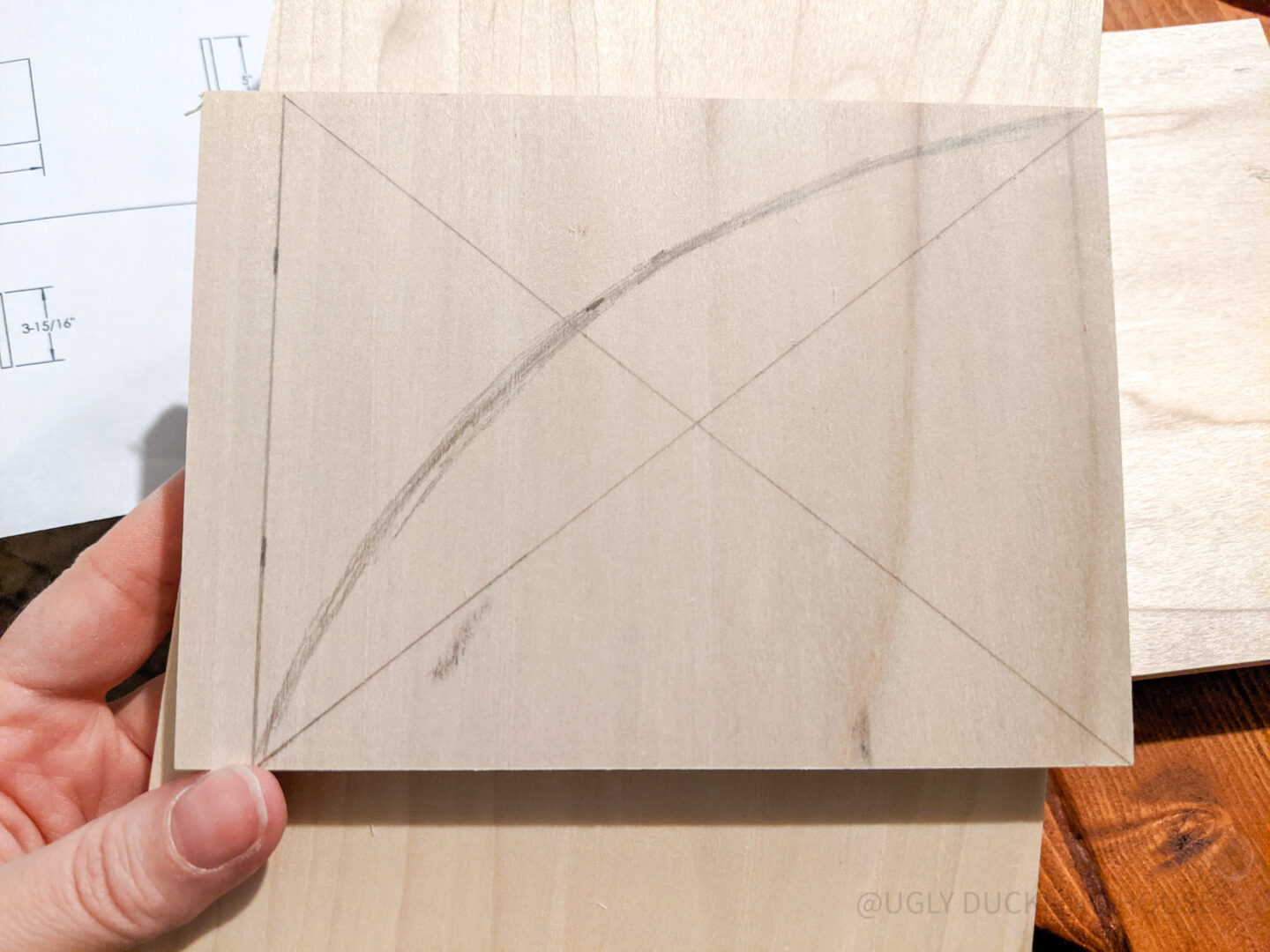draw and cut the curve of the sides and dividers